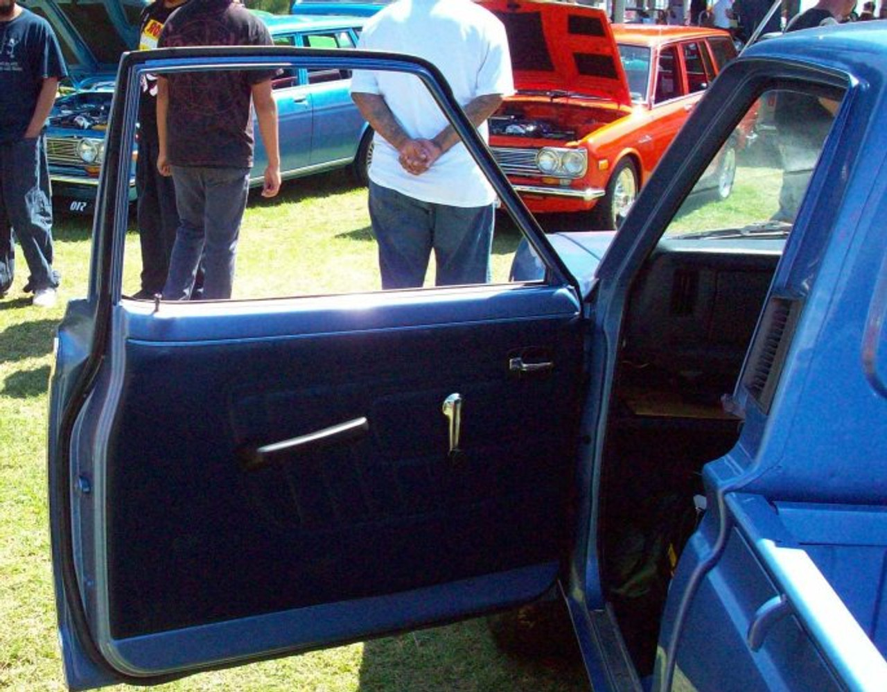 Datsun 720 Pick Up Door Seal 1980-1986 - LH Driver
