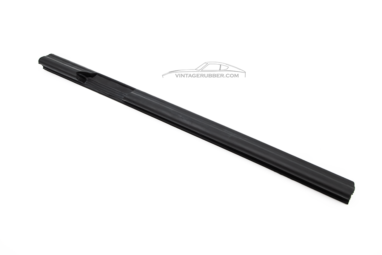 Cabriolet/Rabbit MK1 Convertible Middle Glass to Top Seal DRIVER SIDE