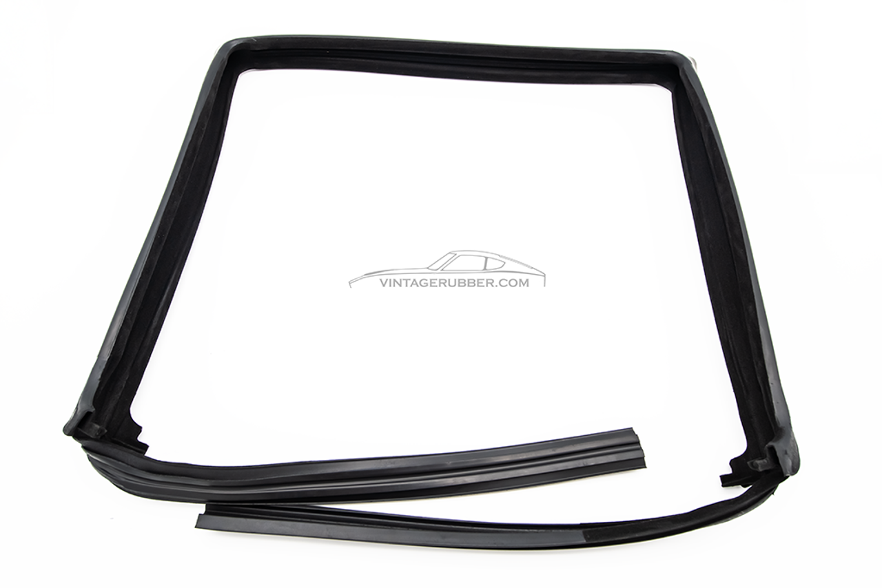 Nissan Pick Up D21 Side Window LH Glass Run - Crew Cab Nissan Pick Up D21 Side Window LH Glass Run - Crew Cab