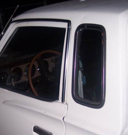 Datsun 620 King Cab - Rear Side Quarter Window Seal Pair