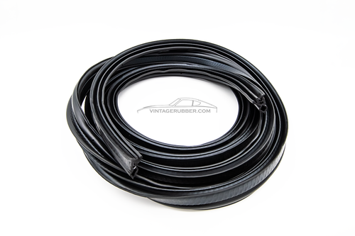 HAWAIIAN SEALS様 リクエスト 5点 まとめ商品 Datsun 280ZX/300ZX - Rear Hatch Seal - VintageRubber