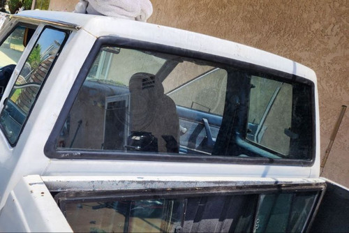 Datsun 720 King Cab Rear Windshield Seal - Cal Style Datsun 720 King Cab Rear Windshield Seal - Cal Style