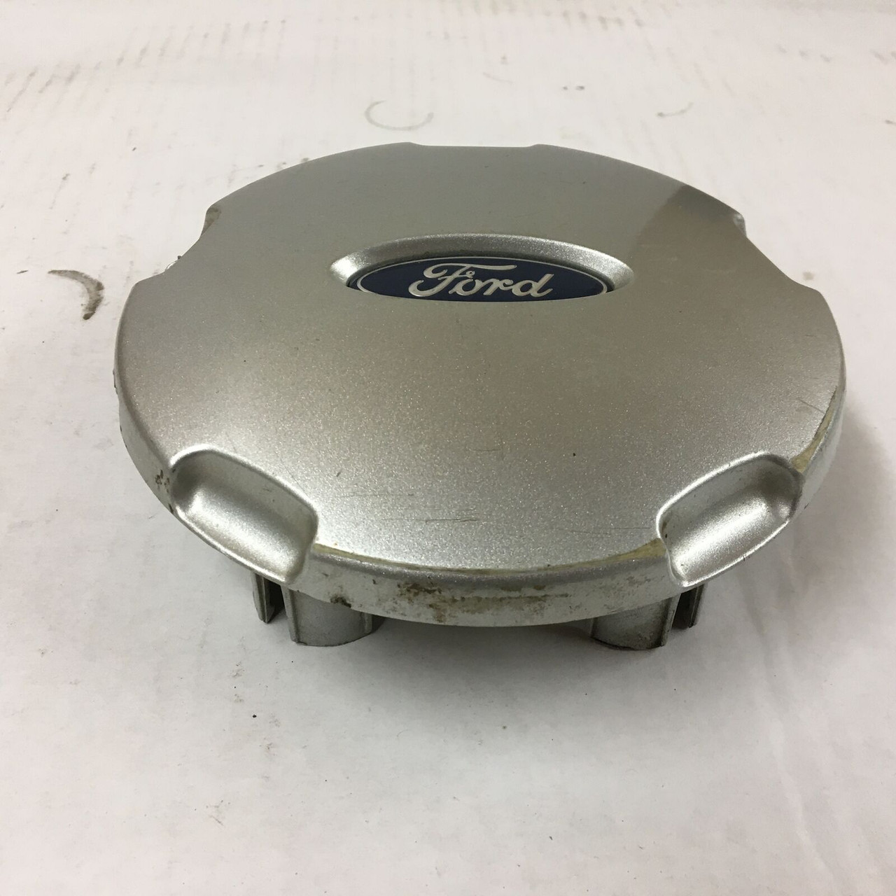 Ford Escape YL84-1A096-DB Factory OEM Center Dust Cap Cover FOR148 