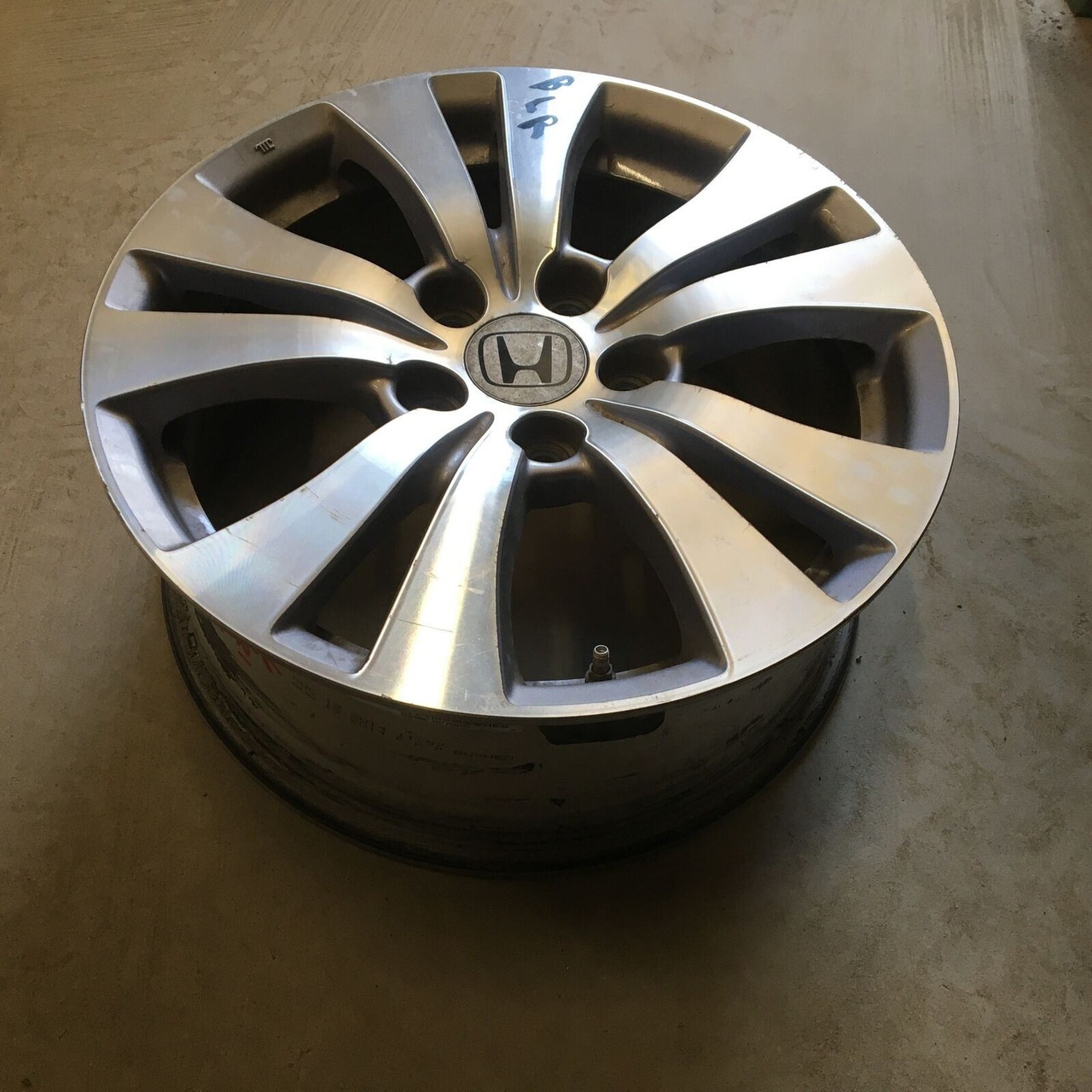 2014-2017 Honda ODYSSEY 17x7 5x120 64057 - Taz Wheels