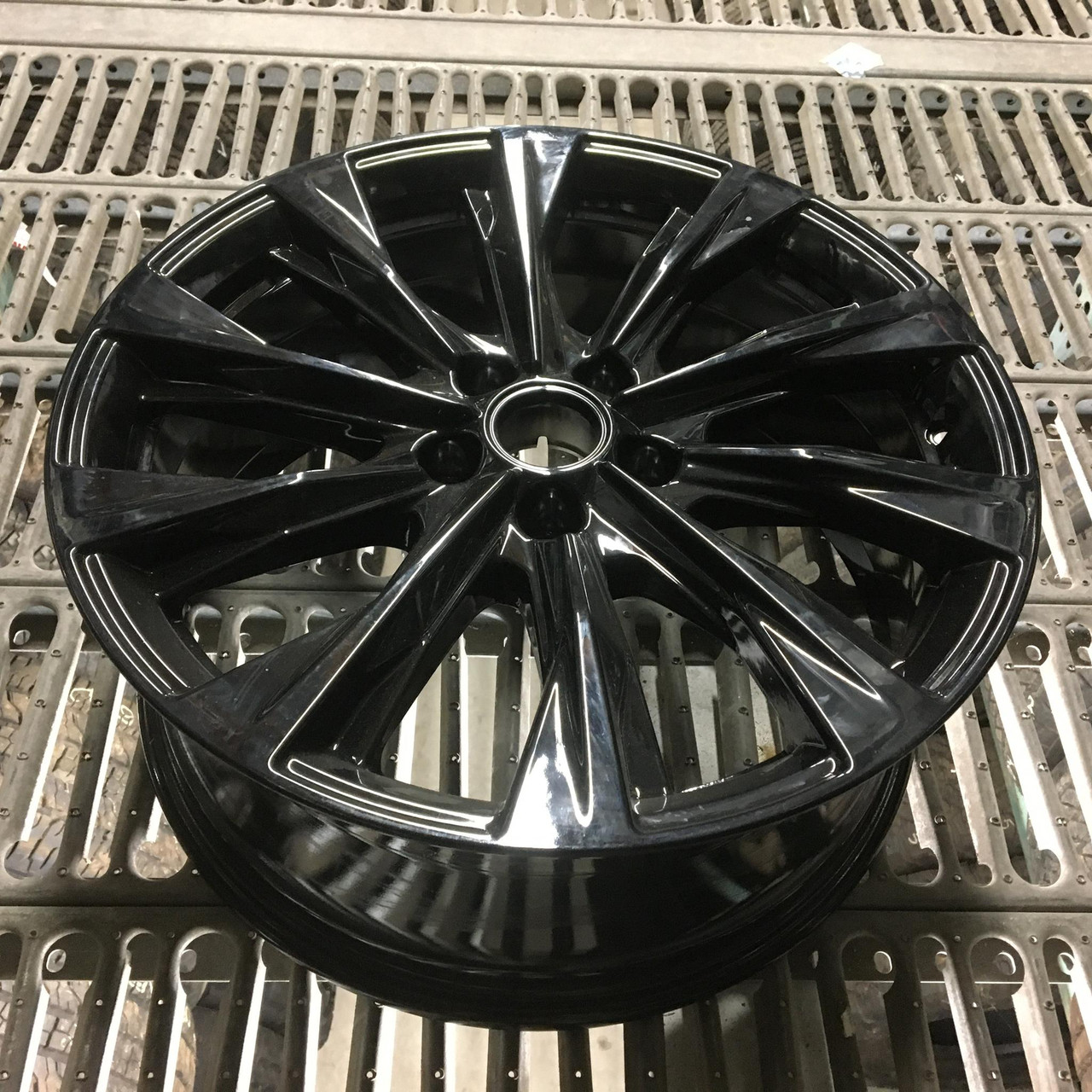 2020-2023 CADILLAC CT4 19x8 5x115 4863 Black - Taz Wheels