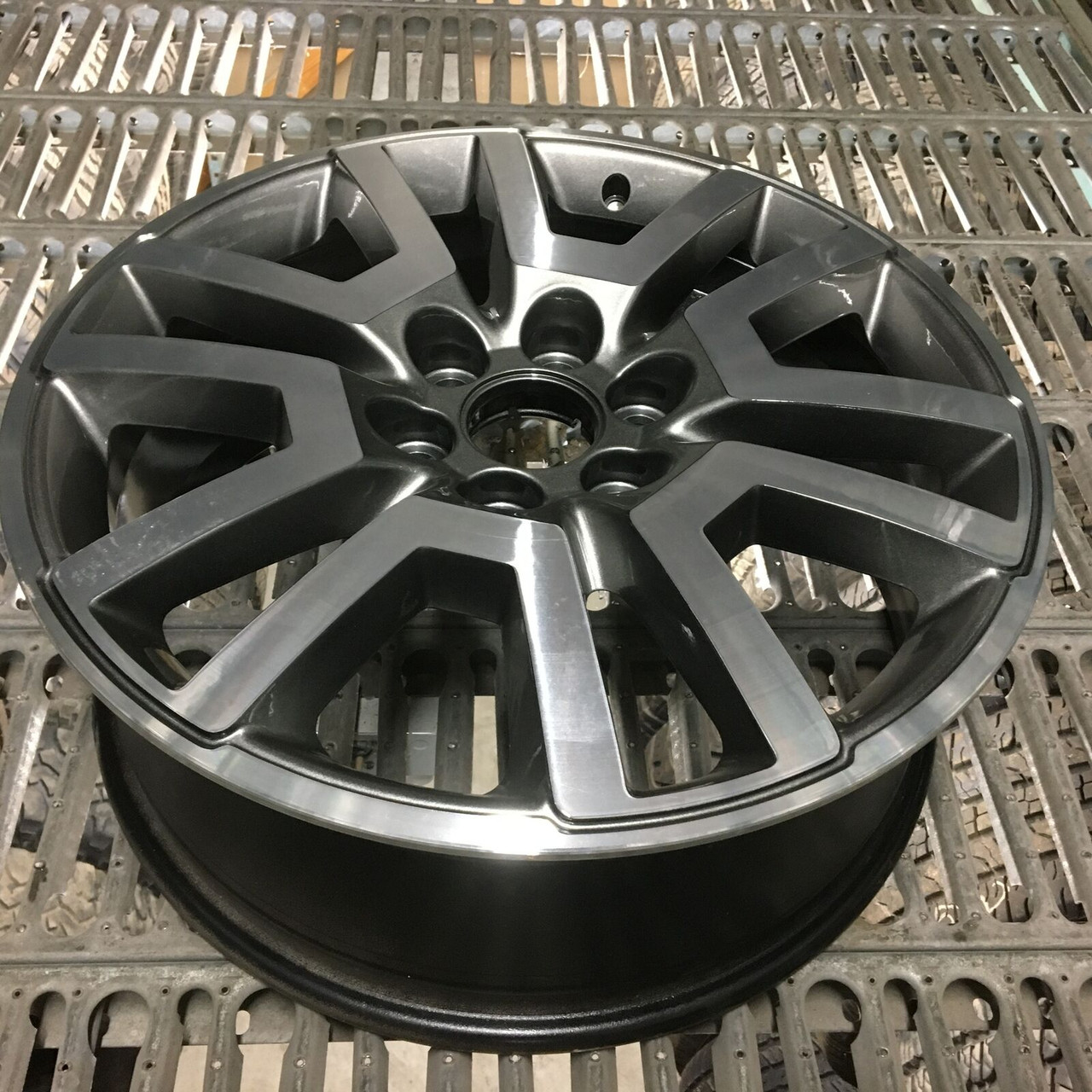 gmcct197 2013-2016 GMC ACADIA 20x7.5 6x132 5574 - Taz Wheels