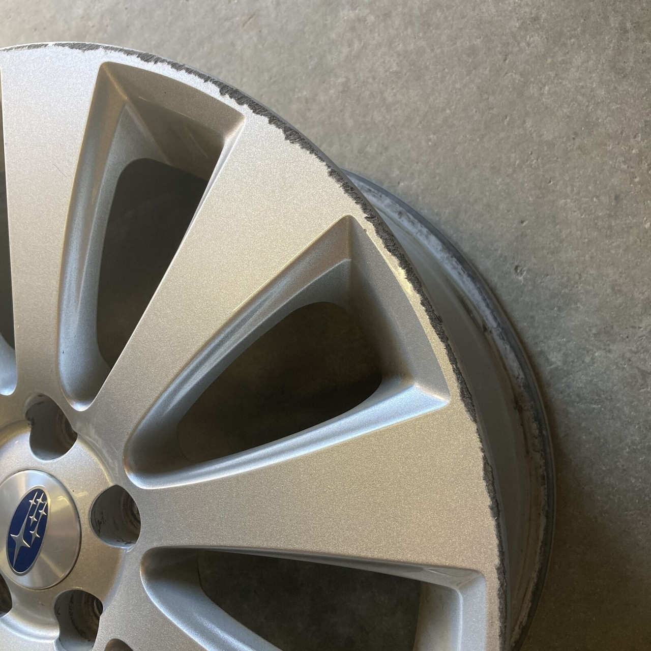2010 - 2012 Subaru LEGACY 17'' OEM Wheel 17x7.5 48mm 5x100 68786