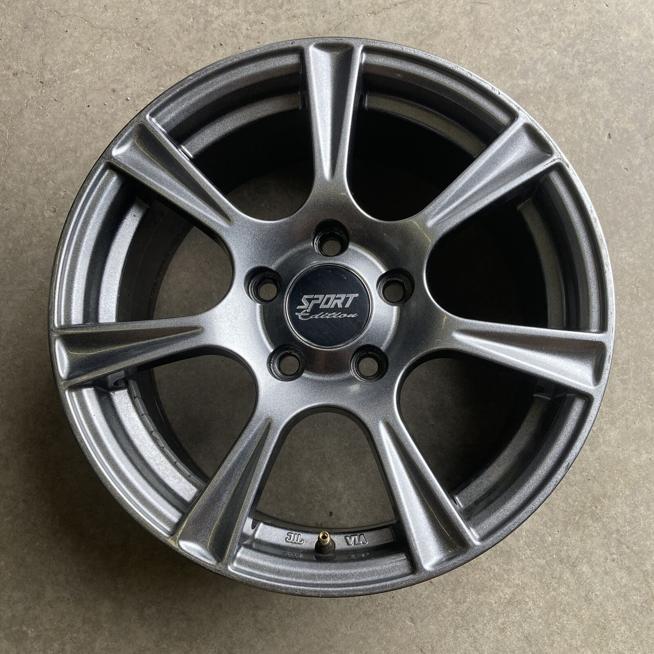 Sport Edition 16'' 7 Spoke Dark Silver Wheel 16x7.5 5x4.5 Set of
