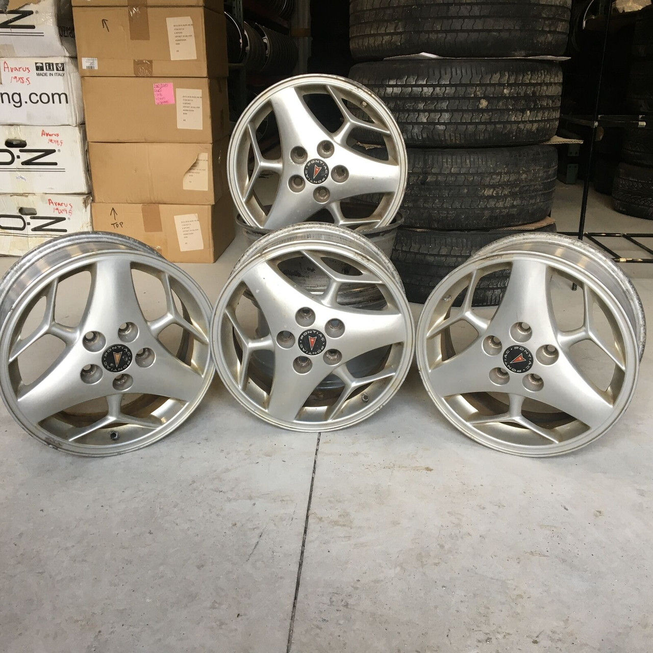 2001-2003) Pontiac GRAND PRIX 16x6.5 5x115 6543 Set of Four - Taz