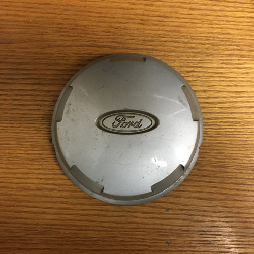 01-07 Ford Escape OEM Silver Paint Center Cap YL84-1A096-AA FOR368