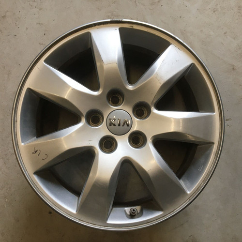 (2011-2013) Kia SORENTO 17x7 Aluminum Alloy Silver 7 Spoke 74632