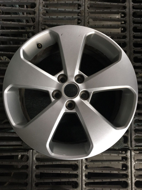 2011-2012 Chevrolet Cruze 17" OEM Wheel Silver 17x7 5x105 5475