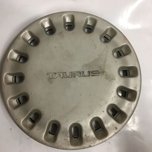 FORD TAURUS HUB COVER FOR7