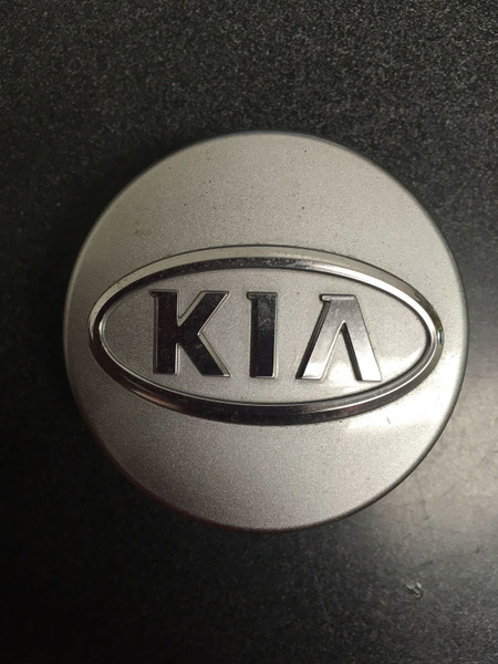 Silver w/ Chrome Logo Center Wheel Cap 52960-1F250 KIA5