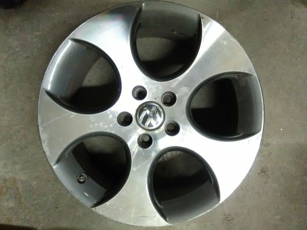 (2005-2010) Volkswagen JETTA 18x7.5 Aluminum Alloy Chrome 5 Spoke 69822