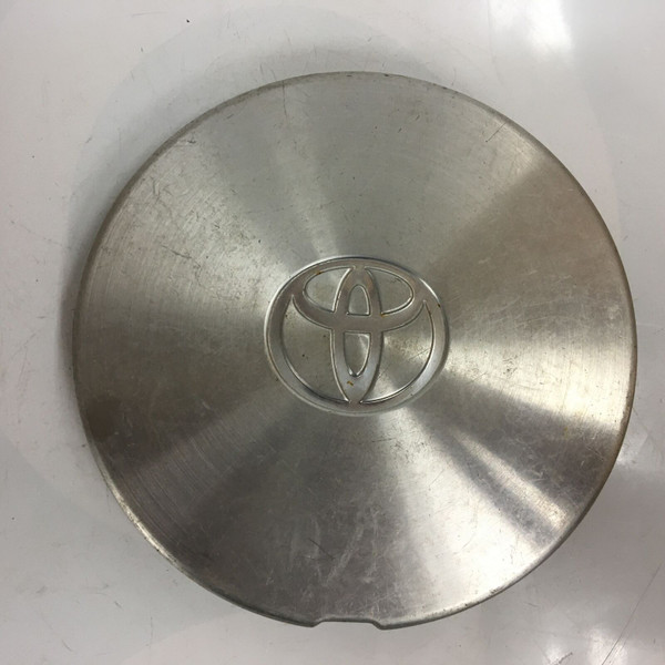 TOYOTA CENTER CAP TOY47