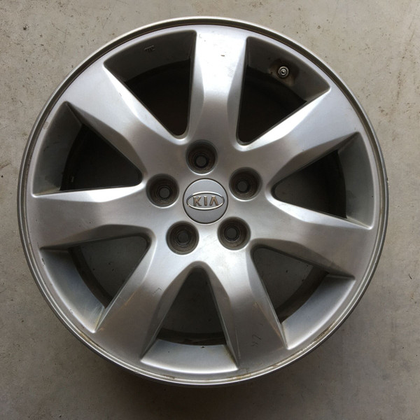 (2011-2013) Kia SORENTO 17x7 5x115 Aluminum Alloy Silver 7 Spoke 74632