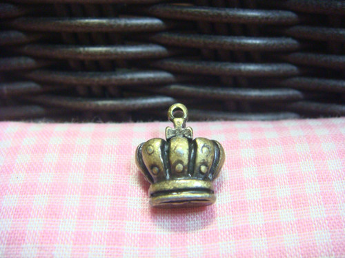 Antique Brass Crown Finding