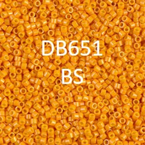 11/0 Miyuki Delica Beads DB-651