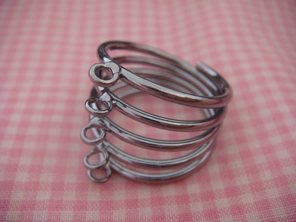 5 Loop Spiral Ring Finding (Black)