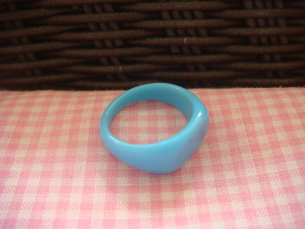 Small Acrylic Ring Finding (Sky Blue)