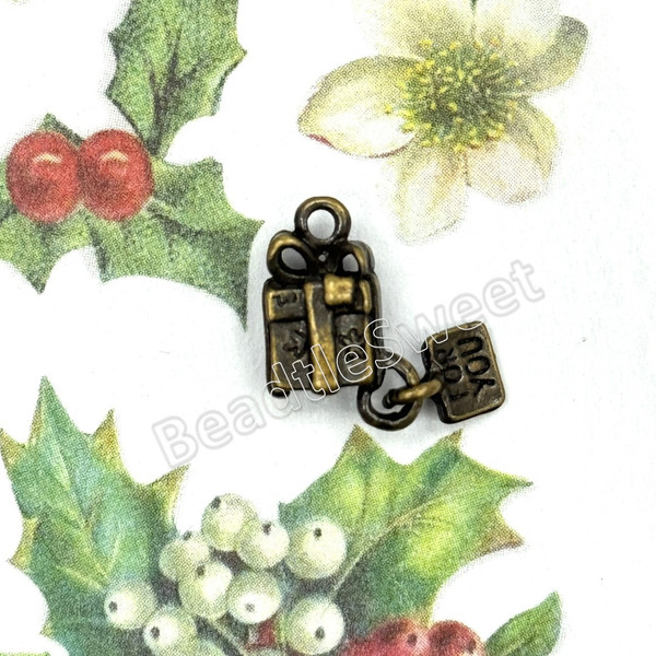 32460_Charm - Gift Box_1