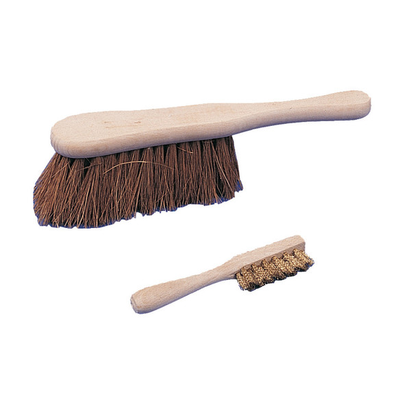 Cotswold Bassine Hand Brush