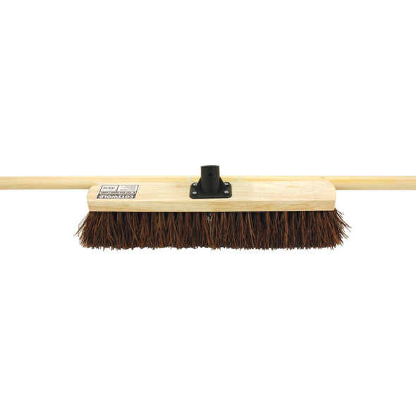 Cotswold 18" Stiff Bassine Broom With 48" Wooden Handle