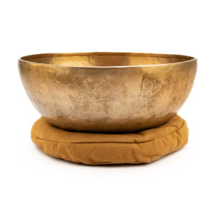 Hand-Hammered Singing Bowls
