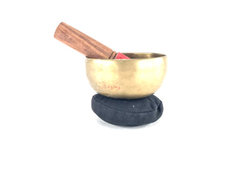 4.5" G#/D Note Antique Himalayan Singing Bowl #g2820118