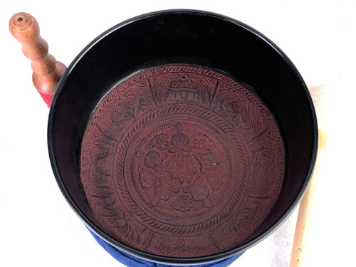 9.75" E Note Cast Aluminum Himalayan Singing Bowl #e19700923