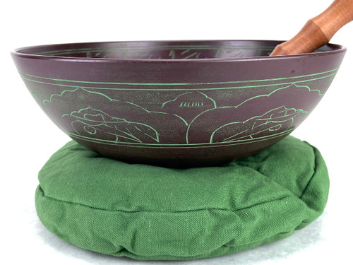 10.75" D# Note Flat Aluminum Cast Himalayan Singing Bowl #d6401023