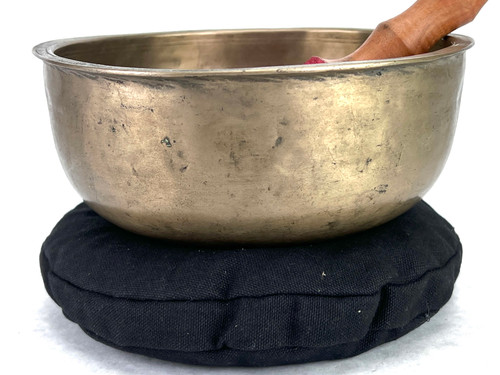 8" C#/G Note Antique Himalayan Singing Bowl #c9751023