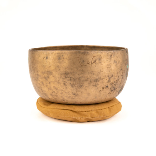 7.25" G#/D Note Antique Himalayan Singing Bowl #g8551225
