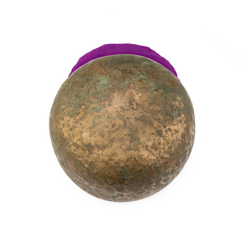 9" C#/G# Note Antique Himalayan Singing Bowl #c13000126