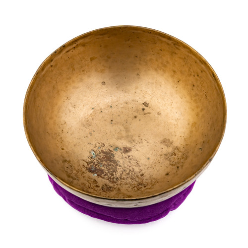 8.5" A#/E Note Antique Himalayan Singing Bowl #a9400226