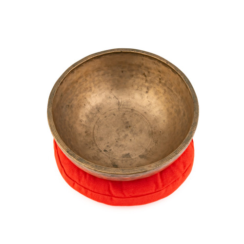 9.5" G#/D# Note Antique Himalayan Bell Bowl #g17000226