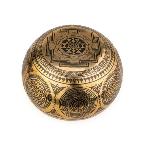 11.5" G/D Note Premium Etched Singing Bowl Zen Vedic Series