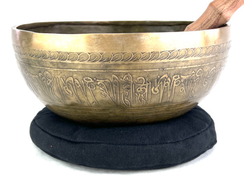 9.25" D#/A Note Etched Golden Buddha Himalayan Singing Bowl #d17900322