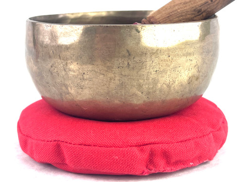 5.5" F#/C Note Himalayan Singing Bowl #f6100323