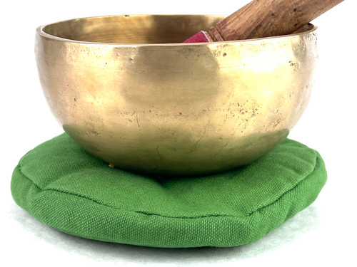 5.75" G/C# Note Himalayan Singing Bowl #g6550323