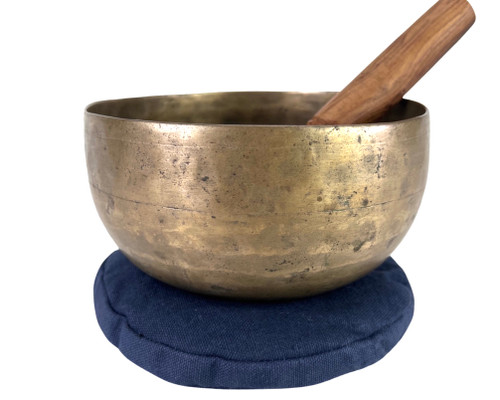 6.5" G#/C# Note Antique Himalayan Singing Bowl #g7220623