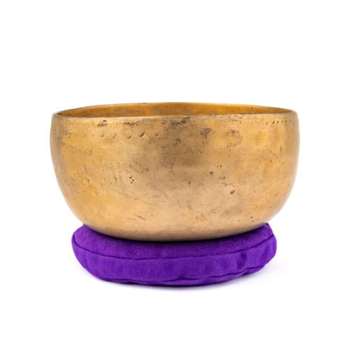 7.25" F#/C Note Antique Himalayan Singing Bowl #f8101225