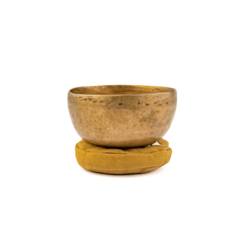 4.25" G/C# Note Antique Himalayan Singing Bowl #g2550226