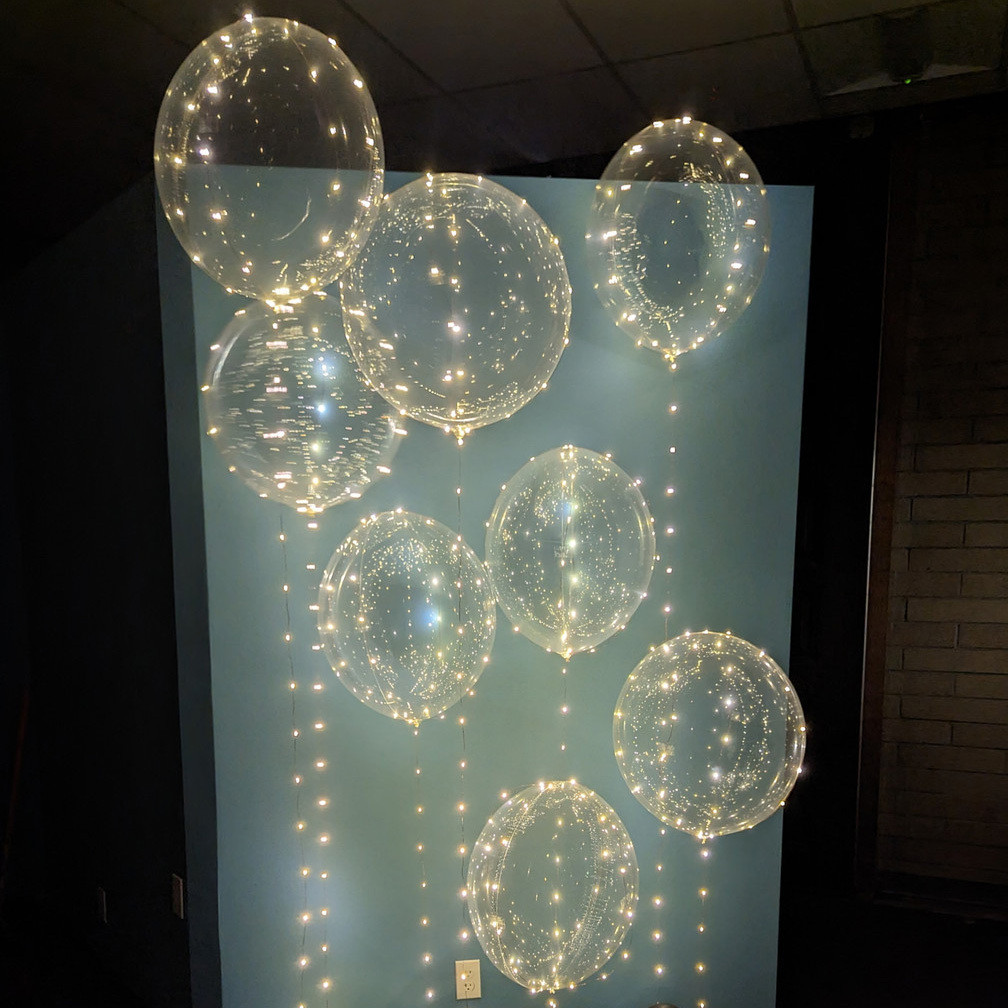 LIGHTED BALLOONS