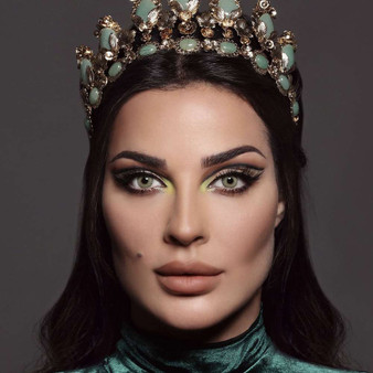 Bella Elite Emerald Green Lenses - One Box Two Lenses