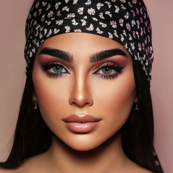 Nada Fadel Nadazen Lenses - One Box Two Lenses