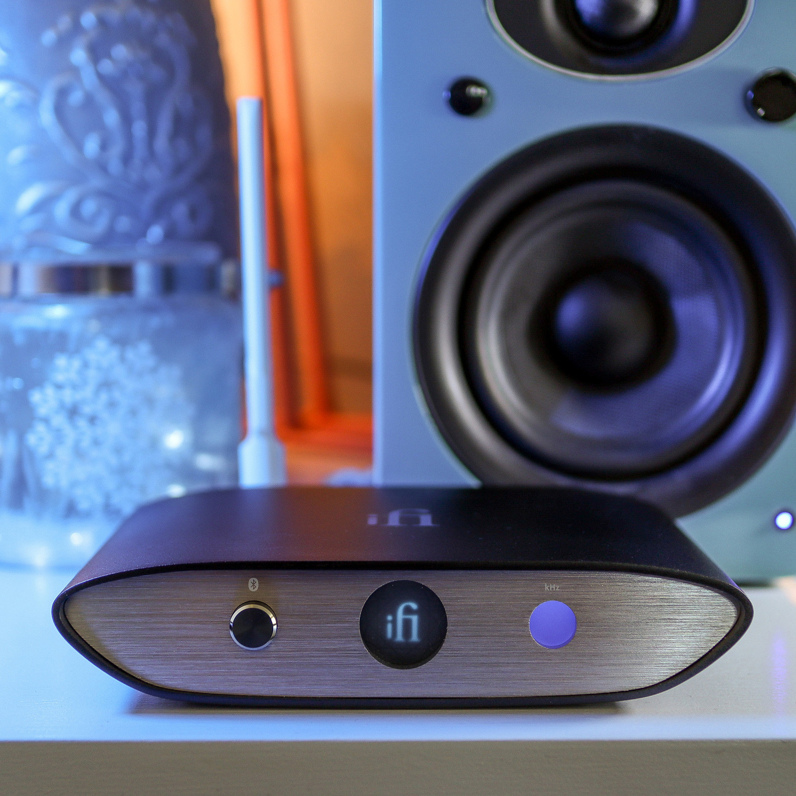 iFi ZEN Blue V2 Desktop Hi-Res Bluteooth DAC