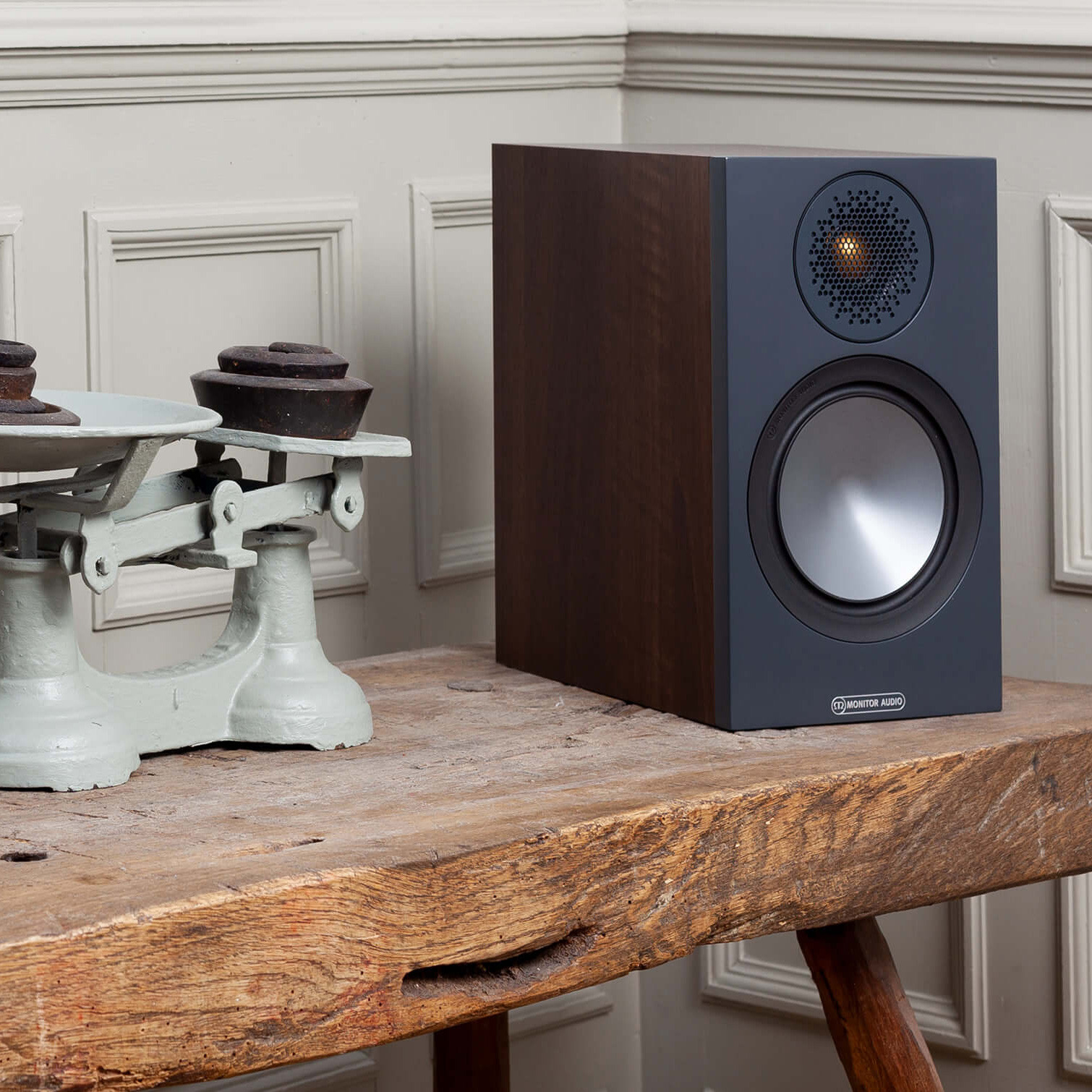 Monitor Audio Bronze 50 6G Bookshelf Speakers - Walnut - Pair