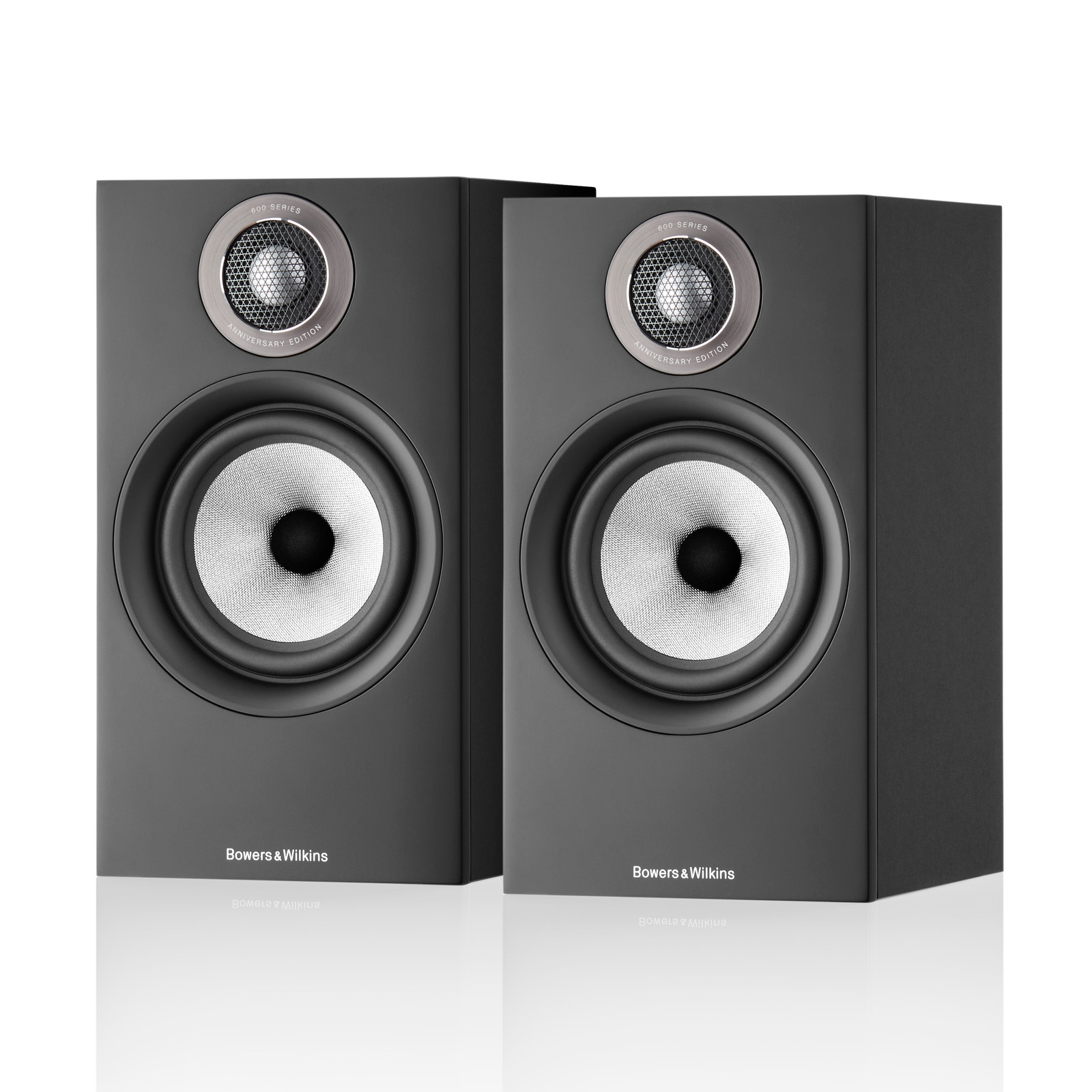 Bowers & Wilkins 607 S2 Bookshelf Speakers - Black, Pair